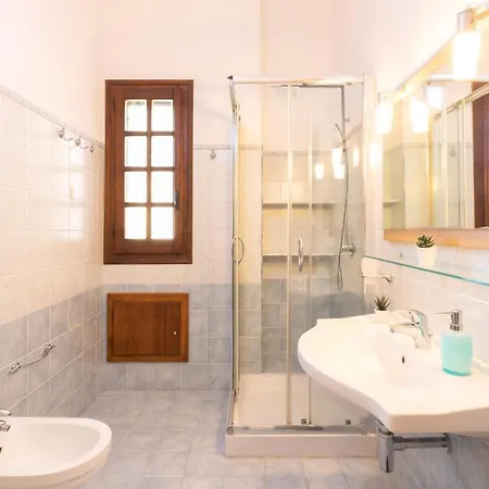 Corallo - Free Wifi - 1km From The